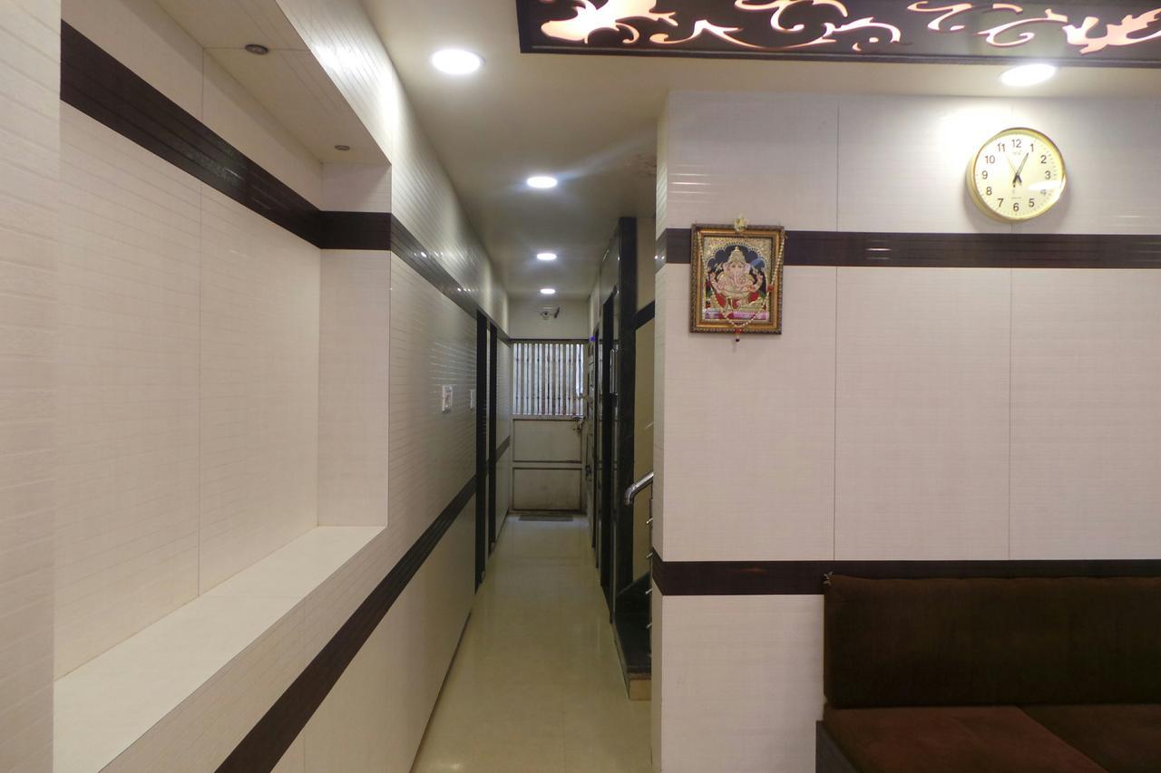 Hotel Manjusri Paradise Bangalore Exterior foto